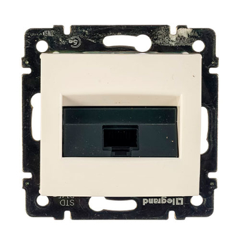 Информационная розетка Legrand Valene RJ45 UTP 5 кат 1 выход б/з белая - Электрика, НВА - Выключатели и розетки - Розетки - . Магазин оборудования для автономного и резервного электропитания Ekosolar.ru в Ижевске